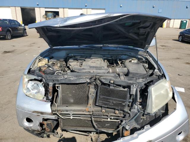 5N1AR1NB6BC622738 - 2011 NISSAN PATHFINDER S 银色 照片 12