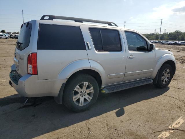 5N1AR1NB6BC622738 - 2011 NISSAN PATHFINDER S 银色 照片 3