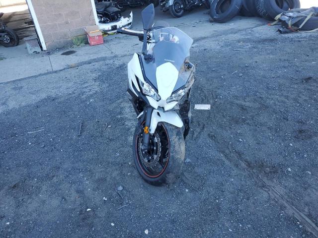 ML5EXER10PDA90275 - 2023 KAWASAKI EX650 R TWO TONE photo 2