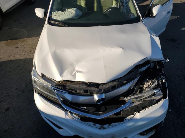 19UDE2F3XHA014625 - 2017 ACURA ILX BASE WATCH PLUS WHITE photo 11