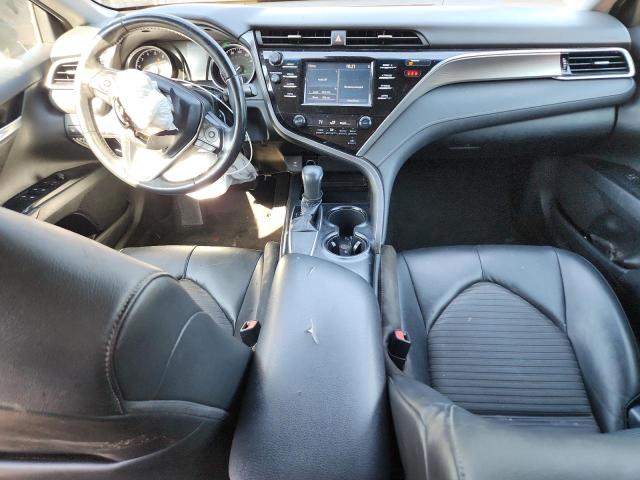 4T1B11HK8JU021623 - 2018 TOYOTA CAMRY L BLACK photo 8