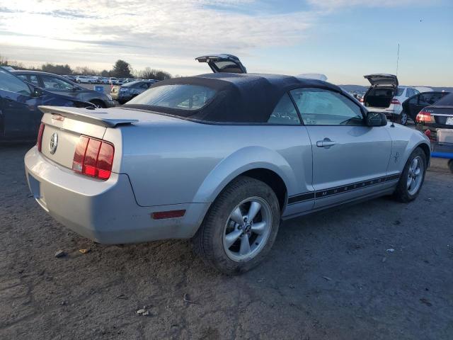 1ZVHT84N075196689 - 2007 FORD MUSTANG SILVER photo 3