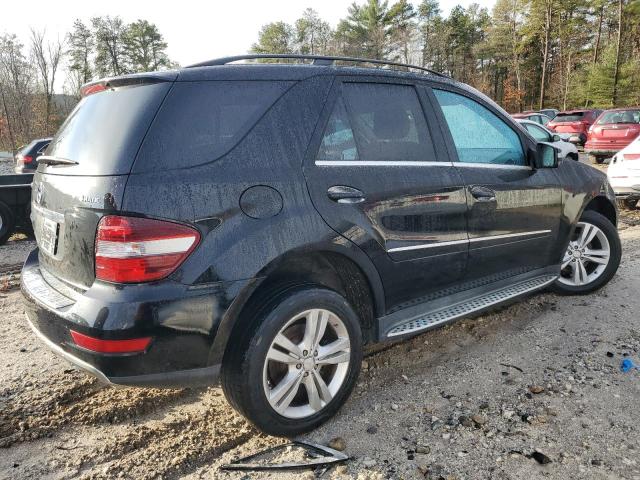 4JGBB8GBXBA630660 - 2011 MERCEDES-BENZ ML 350 4MATIC BLACK photo 3