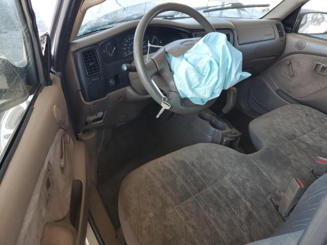 5TENL42NX2Z015136 - 2002 TOYOTA TACOMA WHITE photo 8