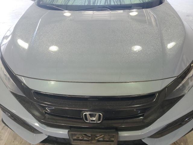 SHHFK7H97JU220527 - 2018 HONDA CIVIC SPORT TOURING GRAY photo 11