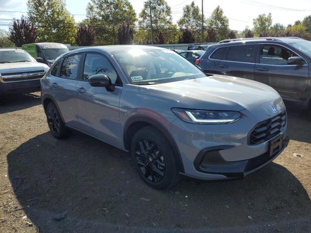 3CZRZ2H58SM792420 - 2025 HONDA HR-V SPORT GRAY photo 4
