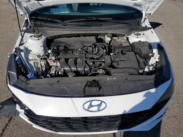 5NPLM4AG6PH112528 - 2023 HYUNDAI ELANTRA SEL WHITE photo 11