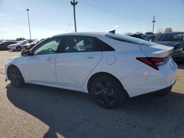 5NPLM4AG6PH112528 - 2023 HYUNDAI ELANTRA SEL WHITE photo 2