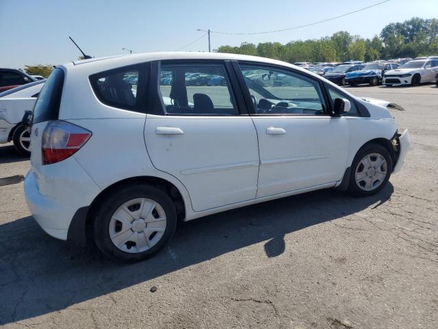 JHMGE8H35CC039164 - 2012 HONDA FIT WHITE photo 3