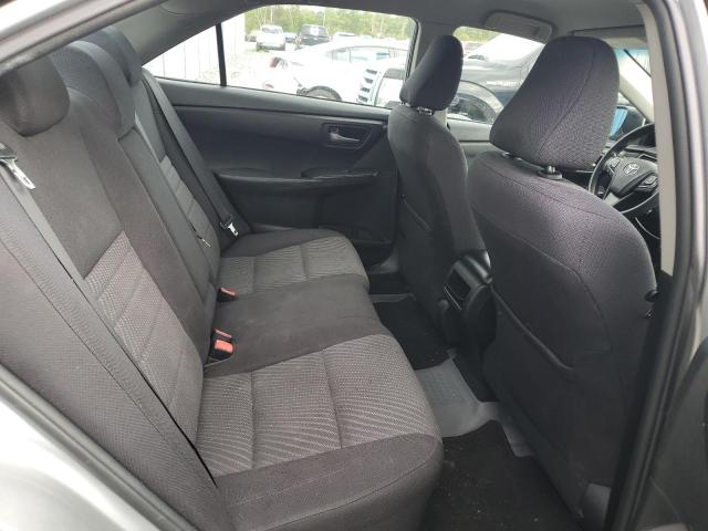 4T1BF1FK2HU680828 - 2017 TOYOTA CAMRY LE SILVER photo 10