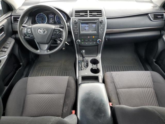 4T1BF1FK2HU680828 - 2017 TOYOTA CAMRY LE SILVER photo 8