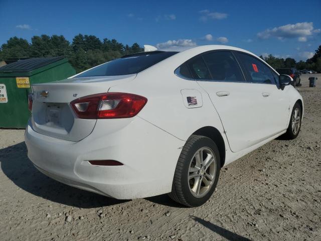 1G1BE5SMXJ7103144 - 2018 CHEVROLET CRUZE LT WHITE photo 3
