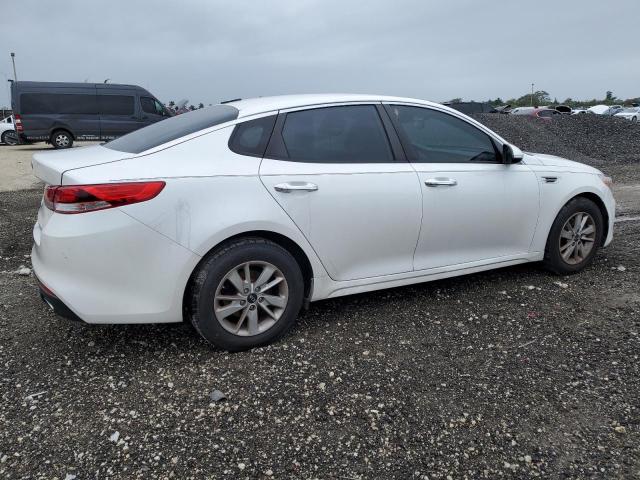 KNAGT4L39G5072568 - 2016 KIA OPTIMA LX WHITE photo 3