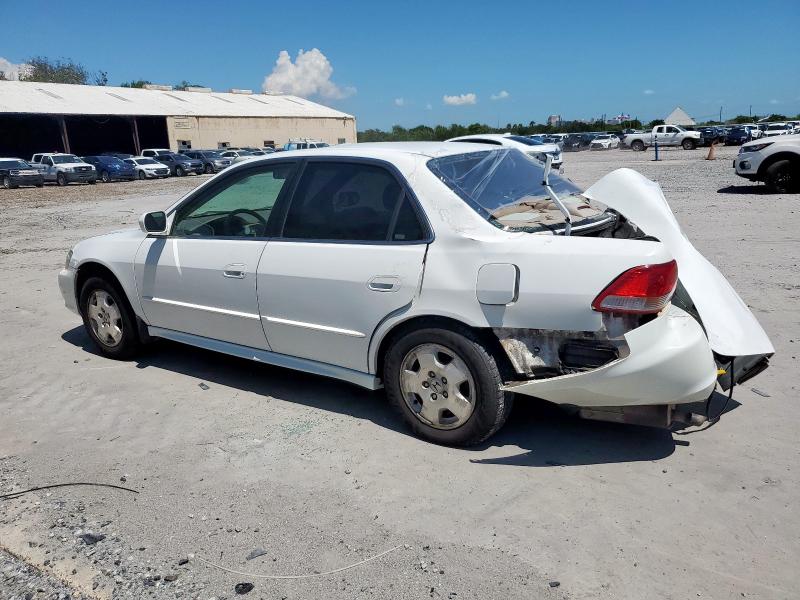 1HGCG16512A076732 - 2002 HONDA ACCORD EX WHITE photo 2