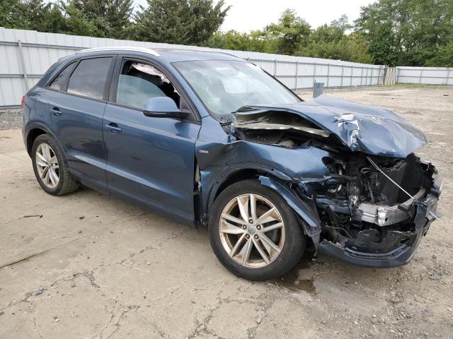 WA1ECCFS9JR018169 - 2018 AUDI Q3 PREMIUM Bleu photo 4