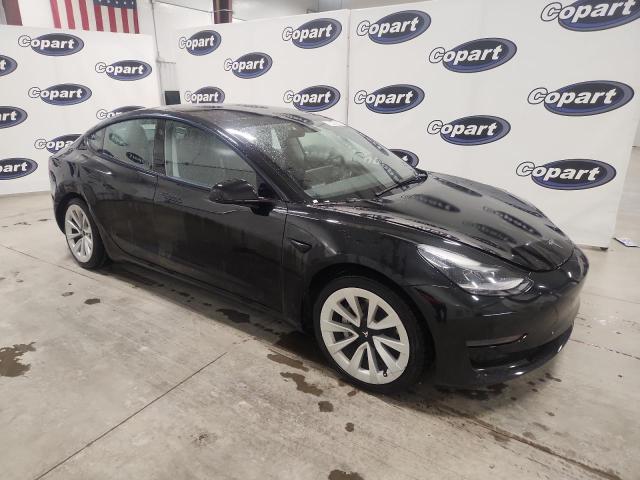 5YJ3E1EA8PF437990 - 2023 TESLA MODEL 3 შავი ფოტო 4