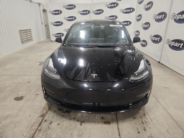 5YJ3E1EA8PF437990 - 2023 TESLA MODEL 3 შავი ფოტო 5