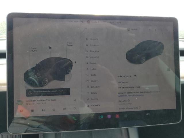 5YJ3E1EA8PF437990 - 2023 TESLA MODEL 3 შავი ფოტო 9