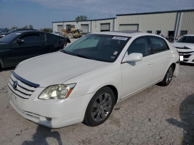 2006 TOYOTA AVALON XL, 