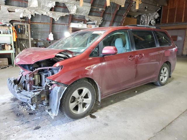 2015 TOYOTA SIENNA LE, 