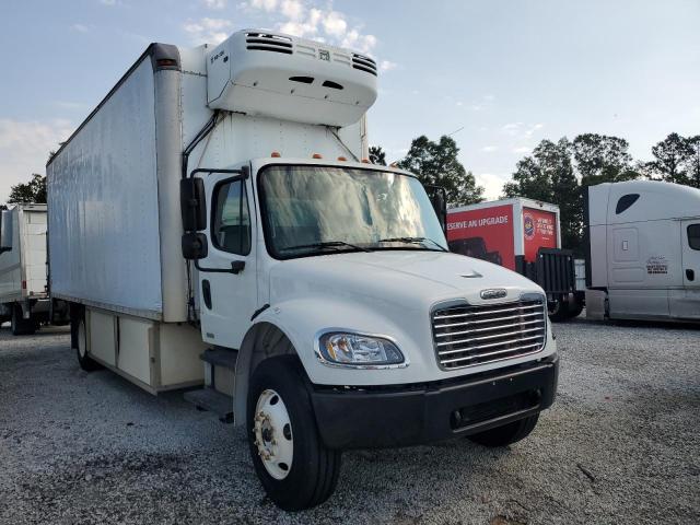 1FVACYCS04HN32870 - 2004 FREIGHTLINER M2 106 MEDIUM DUTY WHITE photo 4