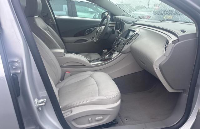 1G4GE5GD3BF335268 - 2011 BUICK LACROSSE CXS فضي صورة 5