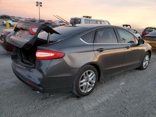 3FA6P0HD5GR326017 - 2016 FORD FUSION SE GRAY photo 3