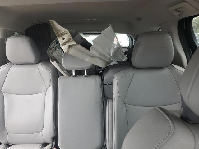 5TDYRKEC5PS141080 - 2023 TOYOTA SIENNA XLE WHITE photo 10