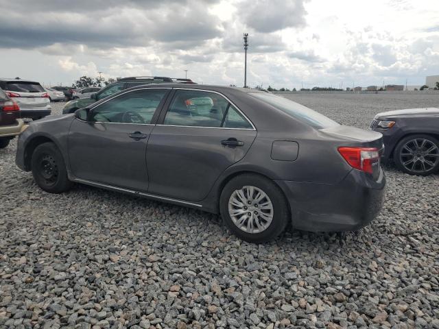 4T1BF1FKXCU143052 - 2012 TOYOTA CAMRY BASE GRAY photo 2