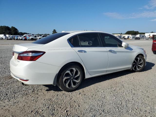 1HGCR2F88HA127131 - 2017 HONDA ACCORD EXL WHITE photo 3