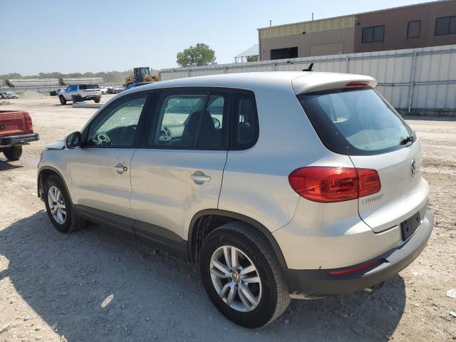 WVGAV7AX5CW560247 - 2012 VOLKSWAGEN TIGUAN S 银色 照片 2