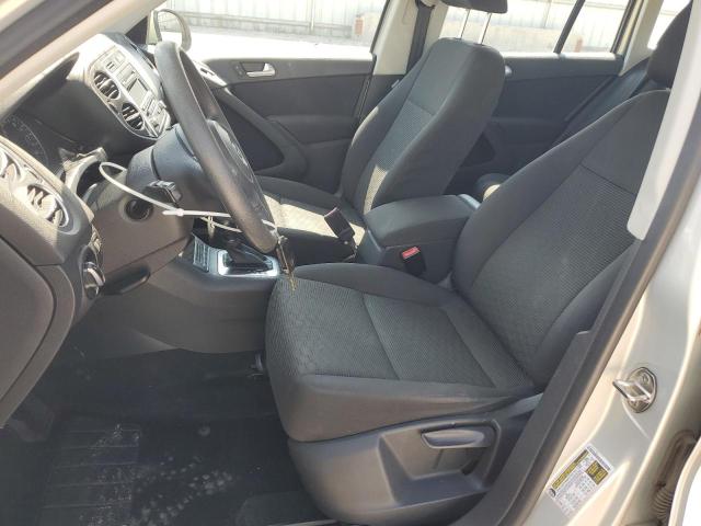 WVGAV7AX5CW560247 - 2012 VOLKSWAGEN TIGUAN S 银色 照片 7