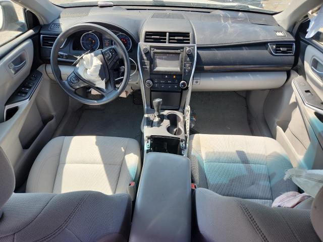 4T1BF1FK5HU410704 - 2017 TOYOTA CAMRY LE WHITE photo 8