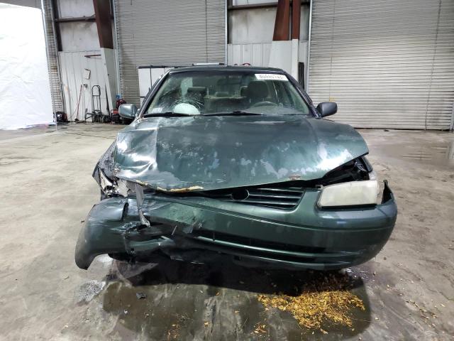 4T1BG22K4XU558155 - 1999 TOYOTA CAMRY CE GREEN photo 5