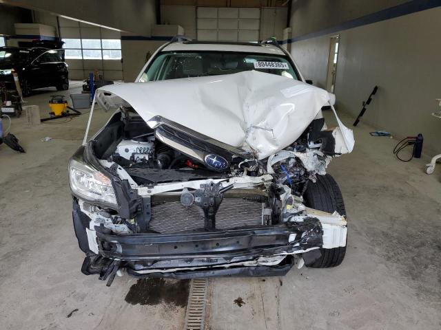 JF2SJAEC9HH415038 - 2017 SUBARU FORESTER 2.5I PREMIUM WHITE photo 5