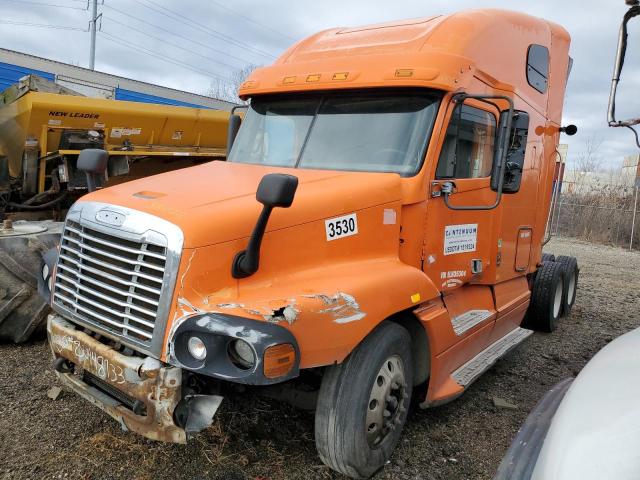 1FUJBBCG65LN35304 - 2005 FREIGHTLINER CONVENTION ST120 ORANGE photo 2