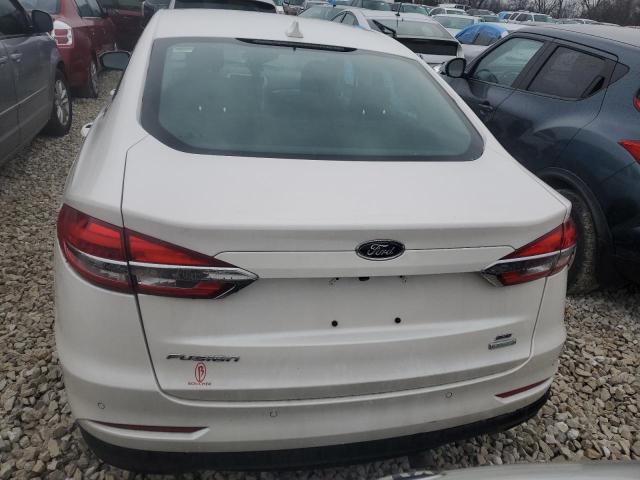 3FA6P0HD6LR123132 - 2020 FORD FUSION SE WHITE photo 6