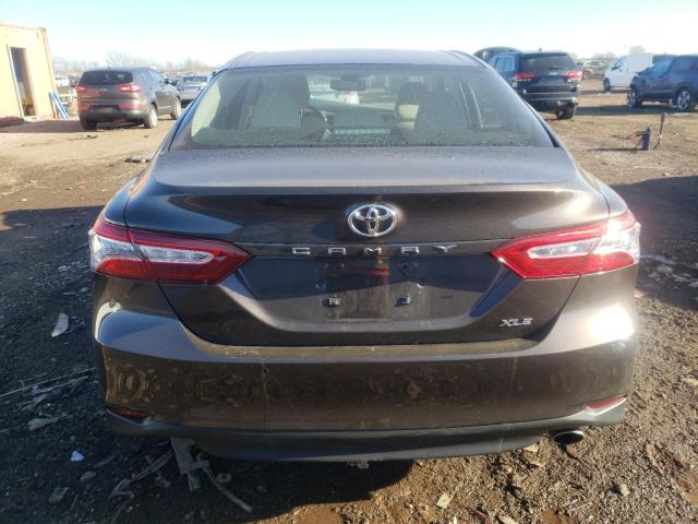 4T1B11HK3JU133889 - 2018 TOYOTA CAMRY L BROWN photo 6