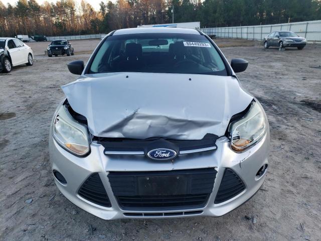 1FAHP3E2XCL260828 - 2012 FORD FOCUS S SILVER photo 5