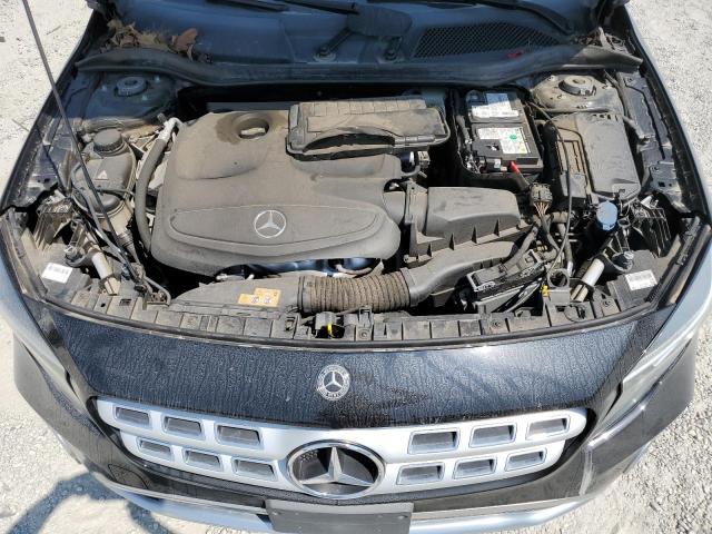 WDCTG4EB0JJ410250 - 2018 MERCEDES-BENZ GLA 250 BLACK photo 11