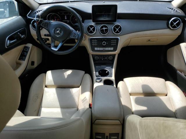 WDCTG4EB0JJ410250 - 2018 MERCEDES-BENZ GLA 250 BLACK photo 8