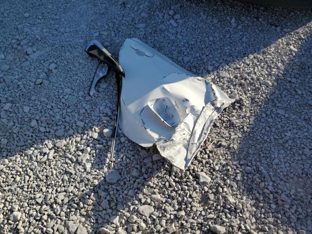 4T1BF1FK4FU065338 - 2015 TOYOTA CAMRY LE WHITE photo 12