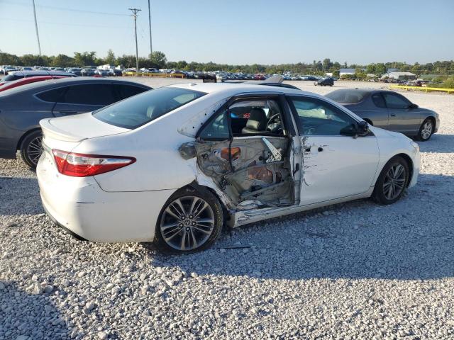 4T1BF1FK4FU065338 - 2015 TOYOTA CAMRY LE WHITE photo 3