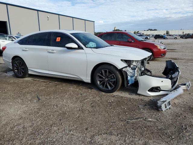 1HGCV1F53MA099339 - 2021 HONDA ACCORD EXL WHITE photo 4