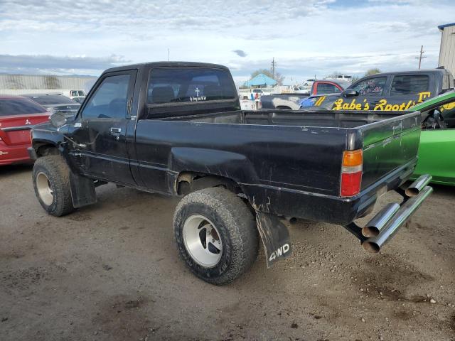 JT4RN63A5J0198947 - 1988 TOYOTA PICKUP RN63 STD BLACK photo 2