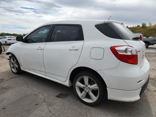 2T1KE4EE3AC040506 - 2010 TOYOTA COROLLA MATRIX S WHITE photo 2