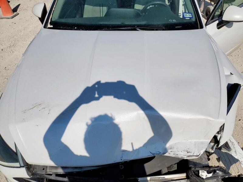 5NPEG4JA9NH145239 - 2022 HYUNDAI SONATA SE أبيض صورة 11