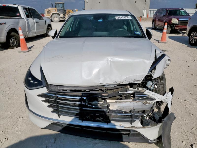 5NPEG4JA9NH145239 - 2022 HYUNDAI SONATA SE أبيض صورة 5