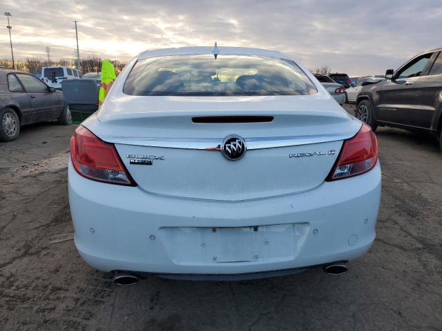 W04G05GV9B1118438 - 2011 BUICK REGAL CXL WHITE photo 6