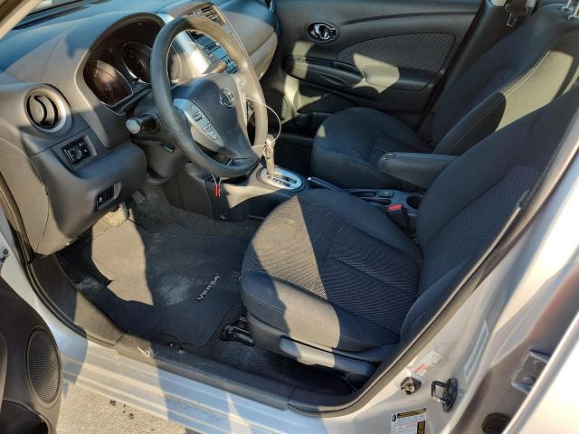 3N1CN7AP0FL895636 - 2015 NISSAN VERSA S SILVER photo 7